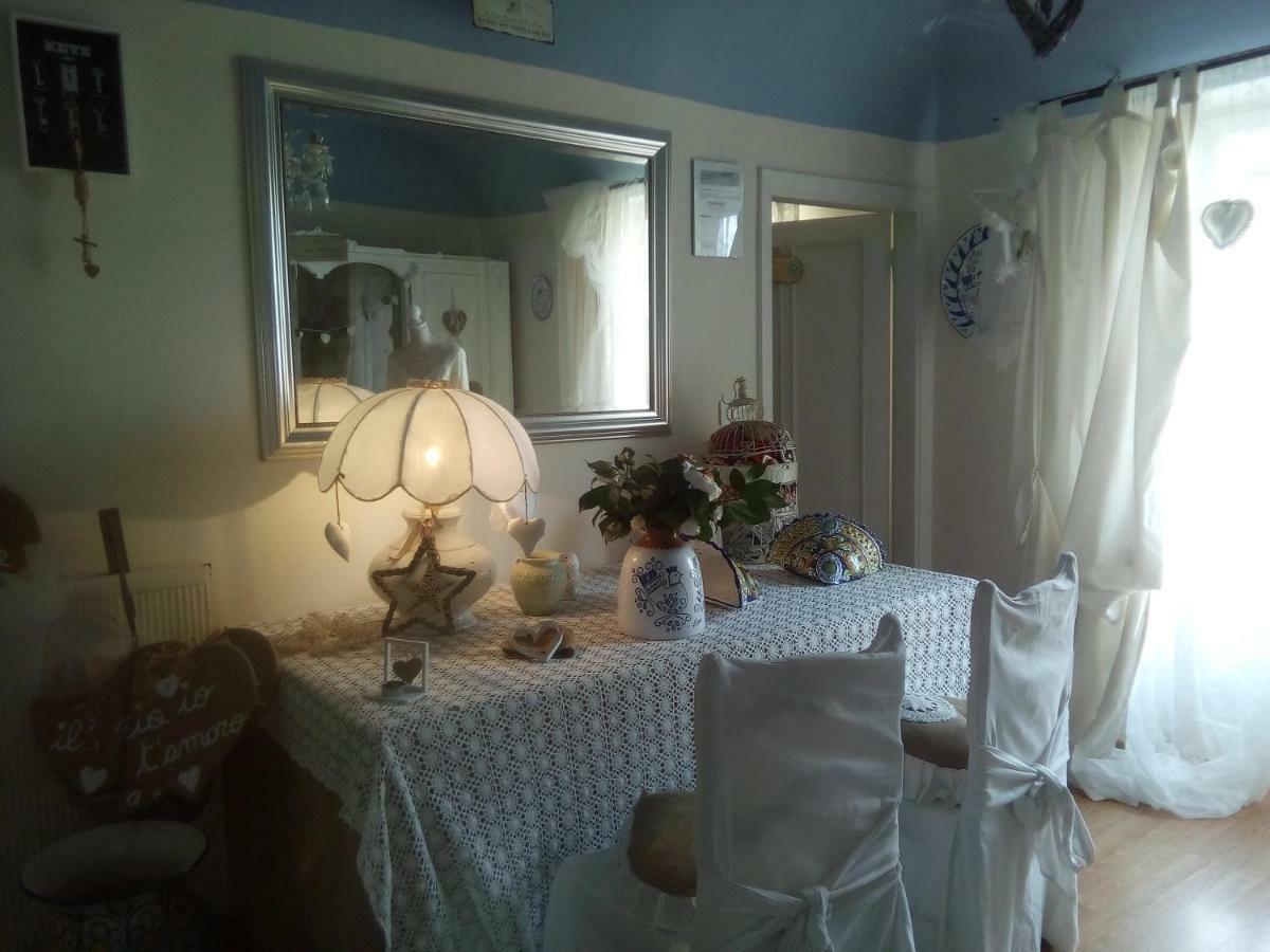 Lunartista Varazze Extérieur photo